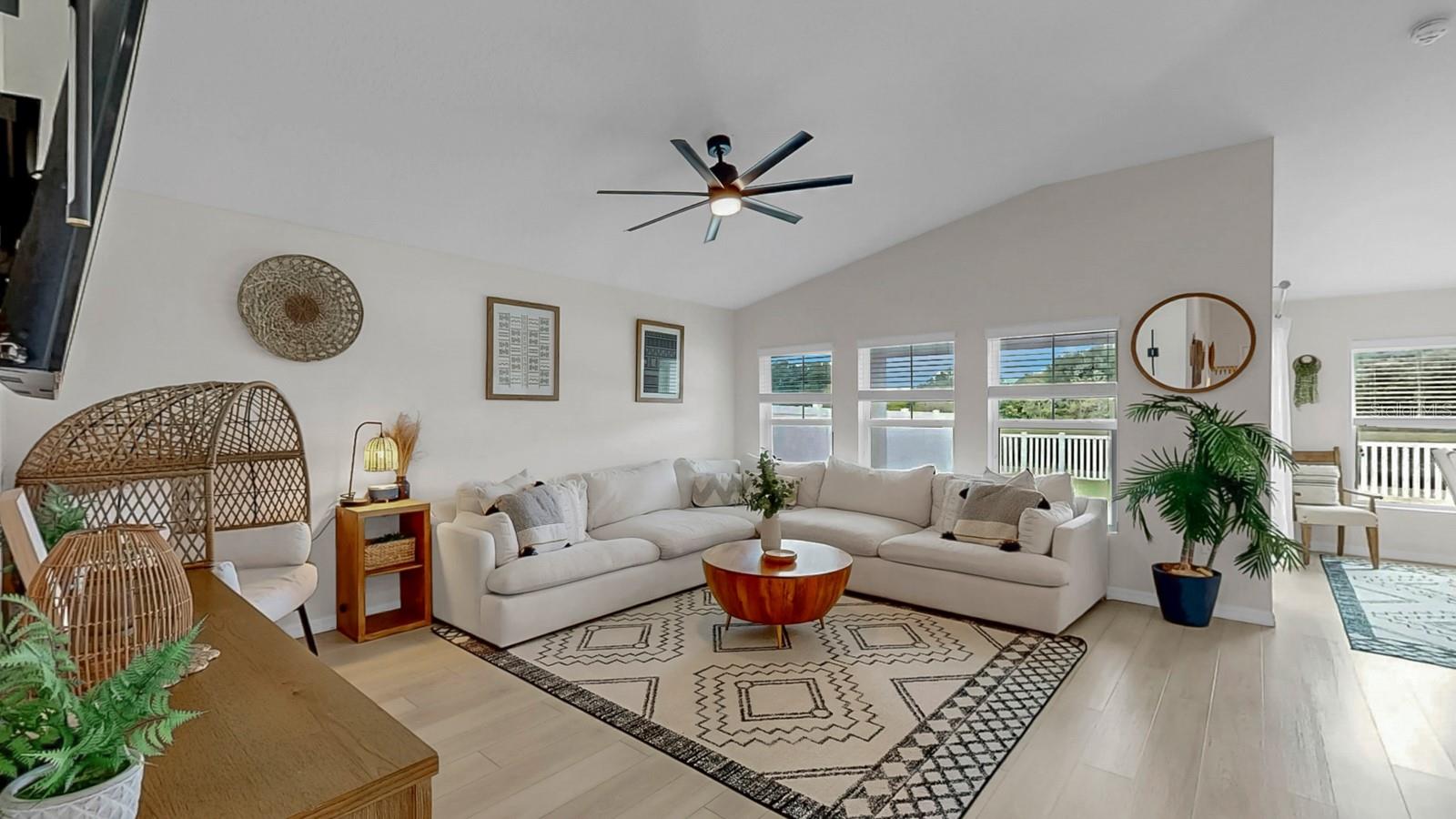 Image 6 of 32 For 12628 Tannencrest Drive