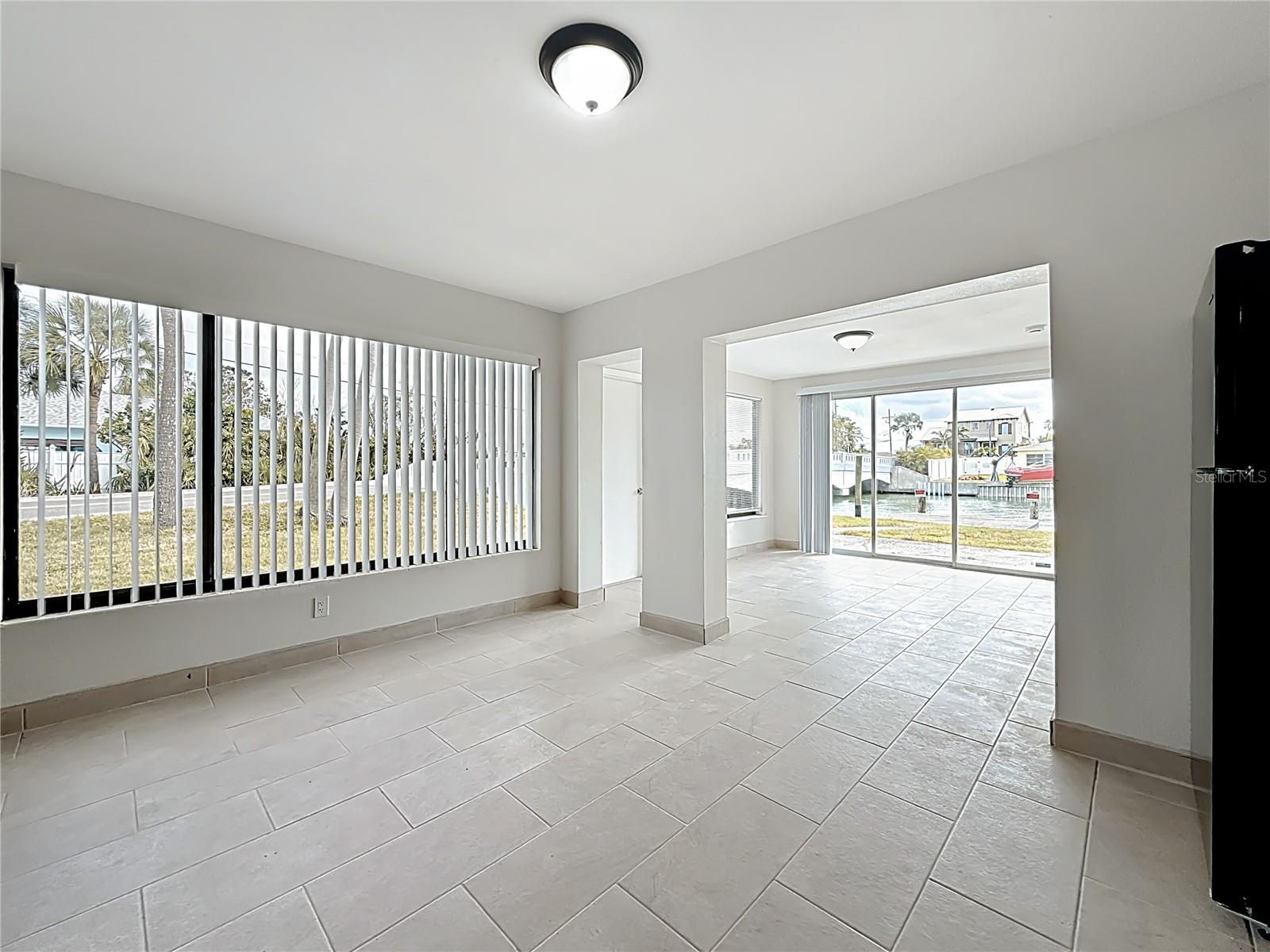 Image 13 of 49 For 497 Normandy Road 1
