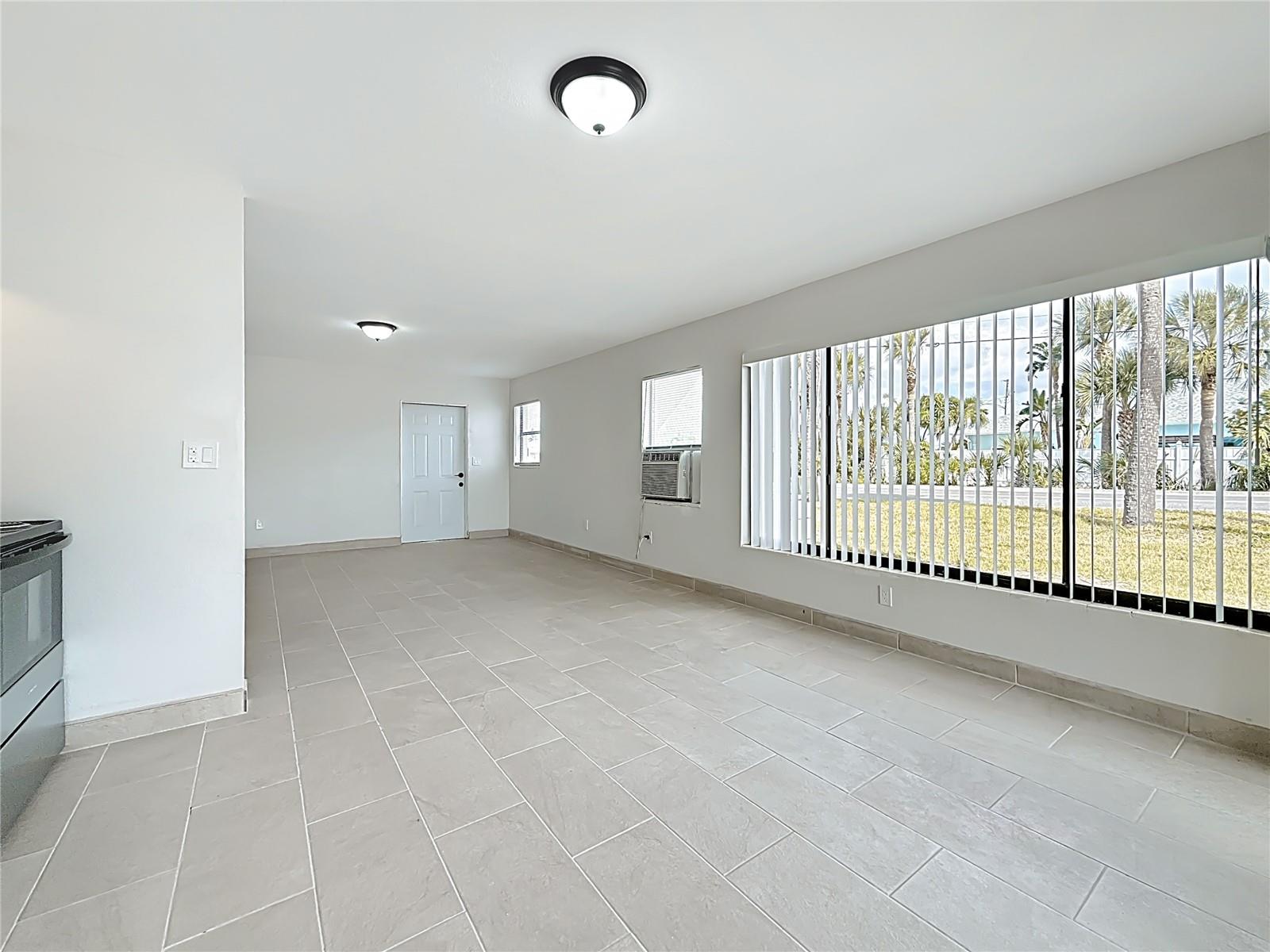 Image 14 of 49 For 497 Normandy Road 1