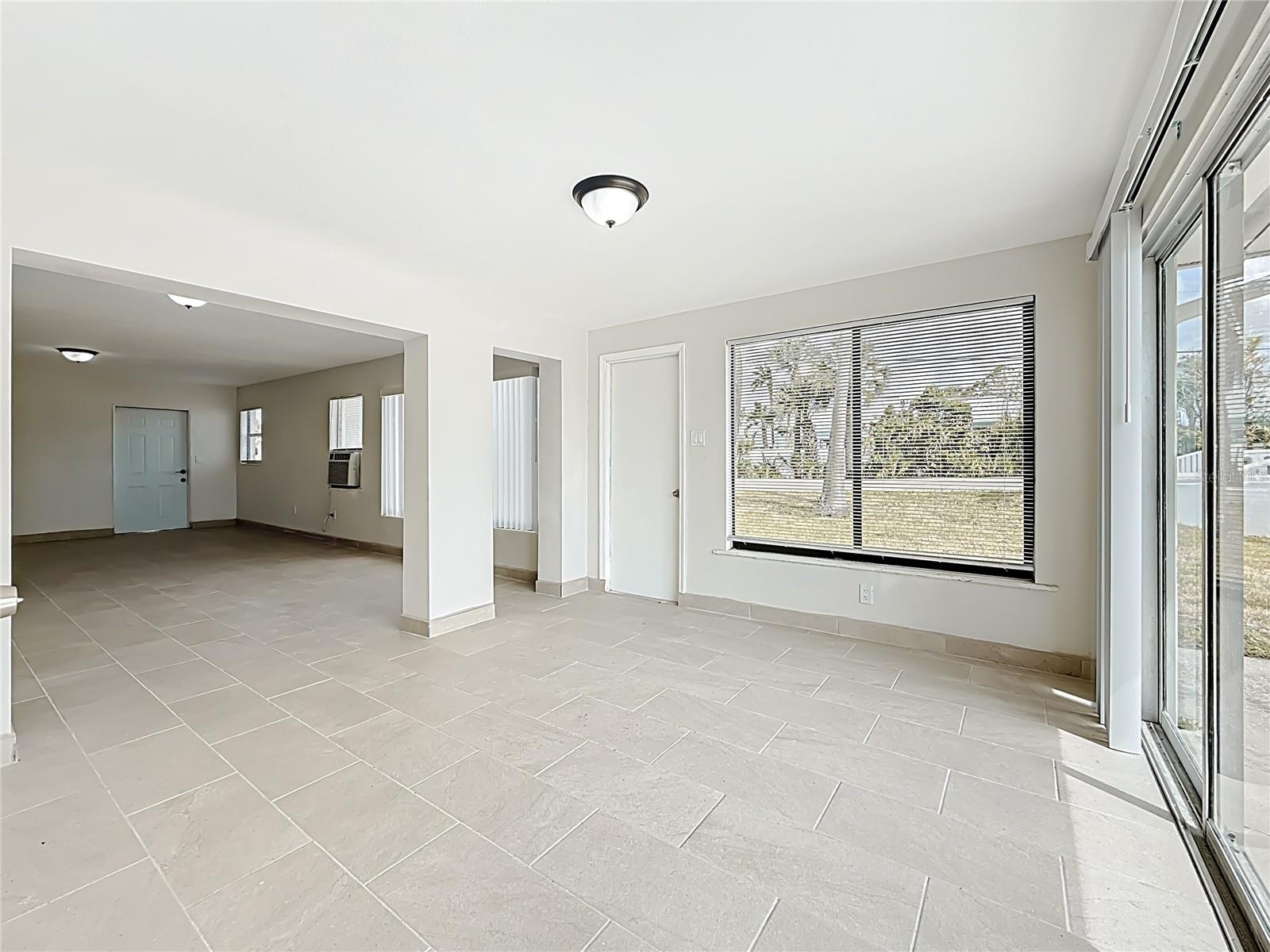 Image 18 of 49 For 497 Normandy Road 1