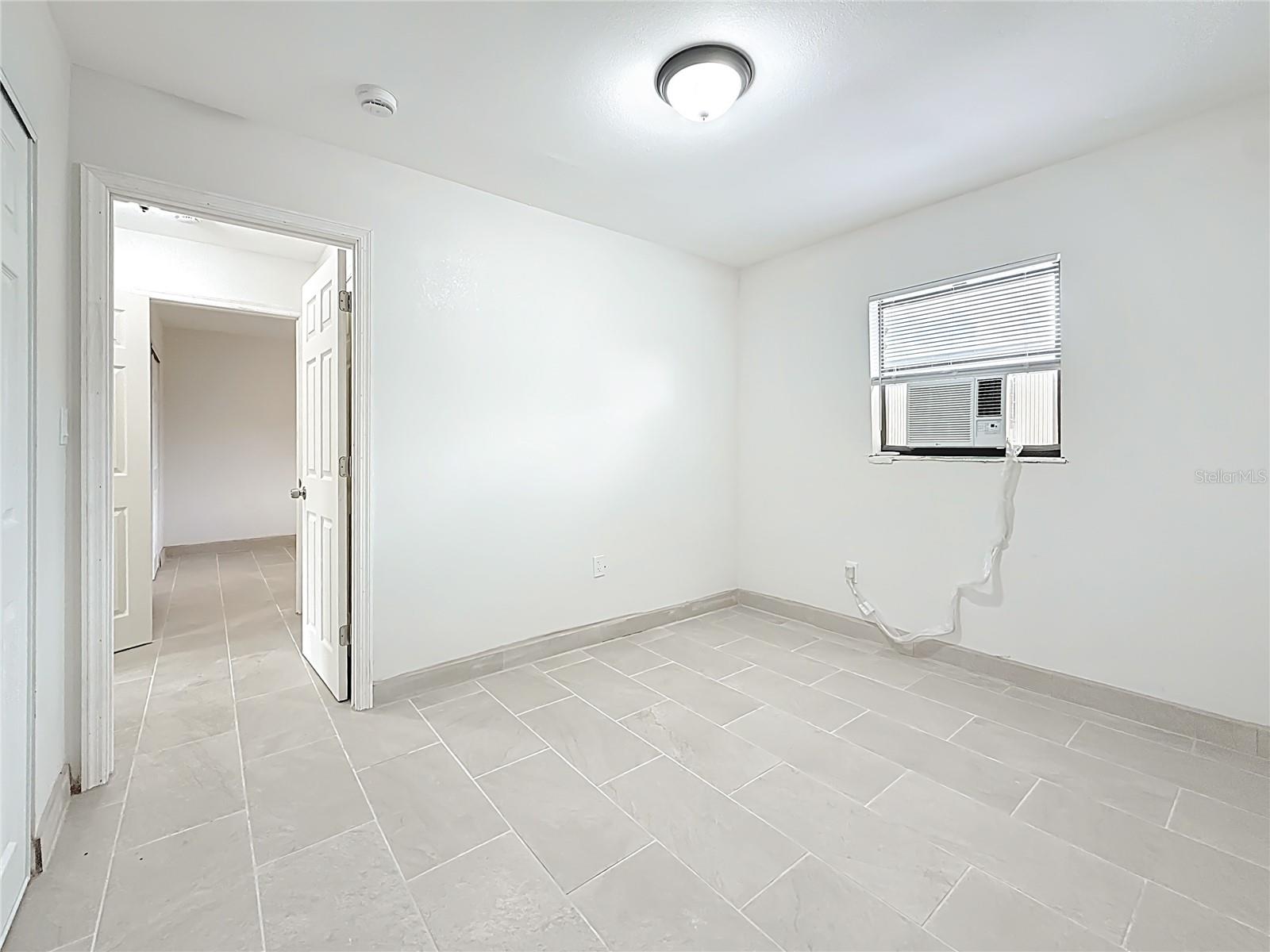 Image 27 of 49 For 497 Normandy Road 1