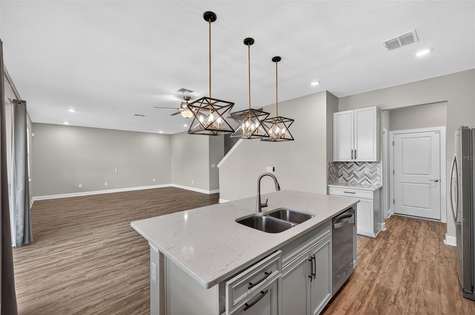 Image 14 of 74 For 34480 Wynthorne Place