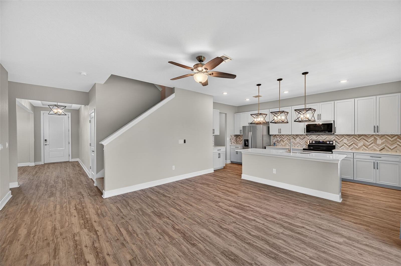 Image 16 of 74 For 34480 Wynthorne Place