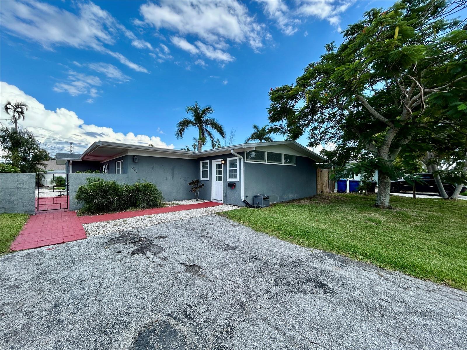 Details for 4009 Indianapolis Street Ne, ST PETERSBURG, FL 33703