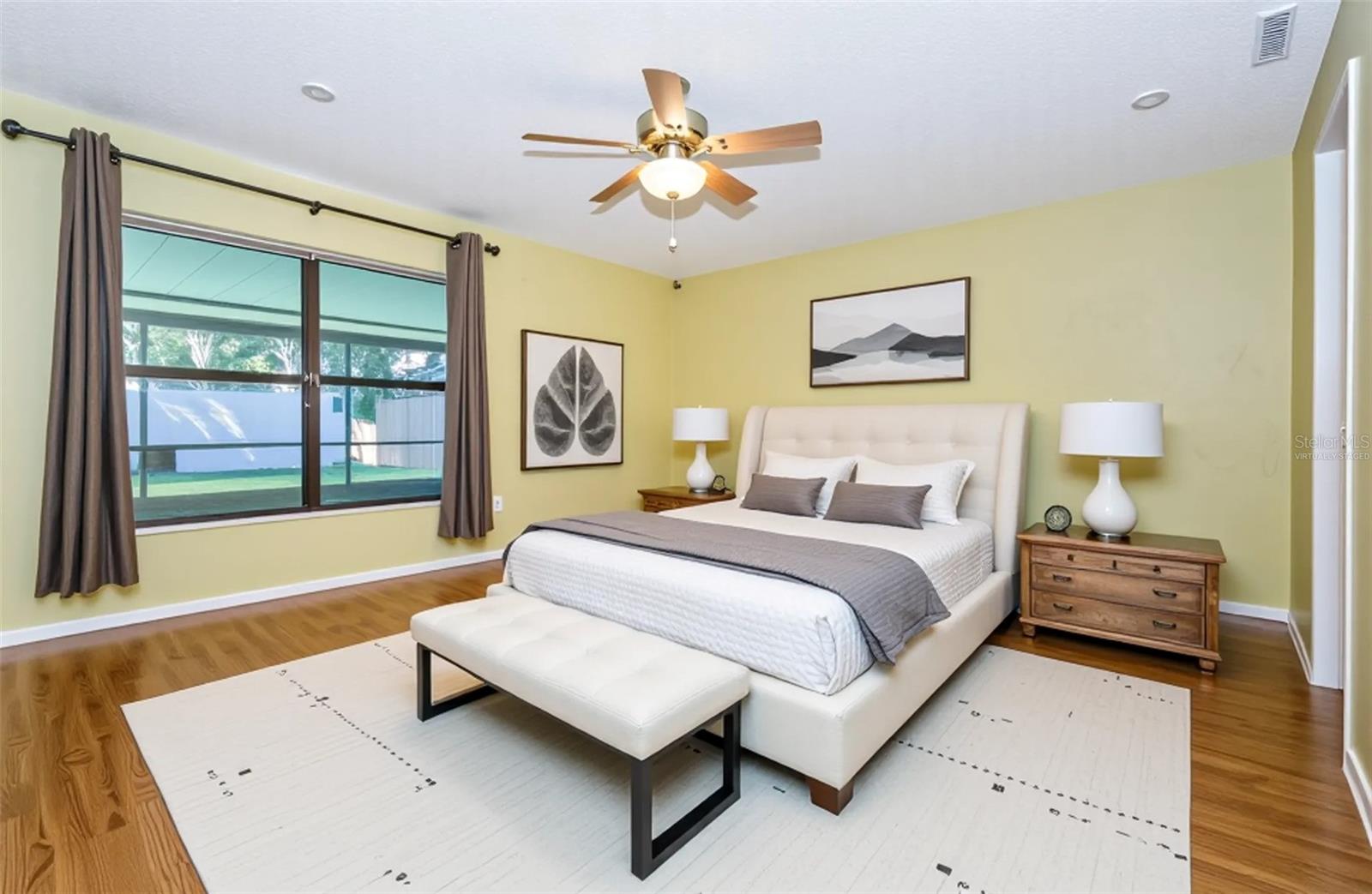 Listing photo id 16 for 9613 Cypress Brook Road