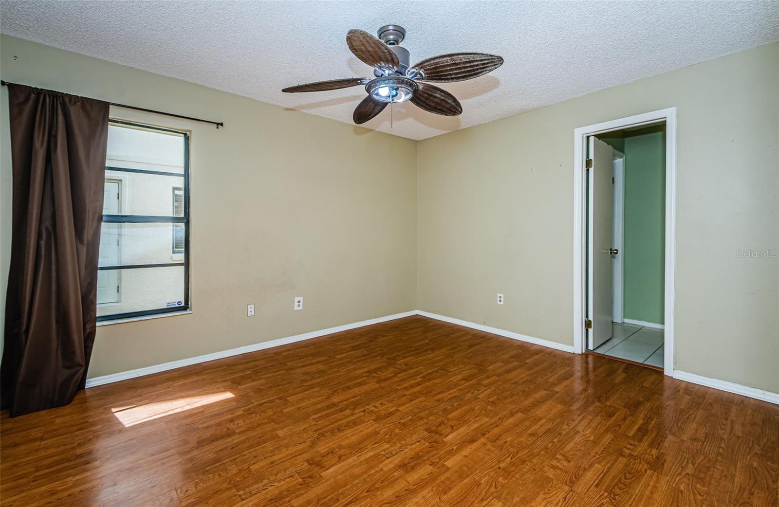 Listing photo id 25 for 9613 Cypress Brook Road