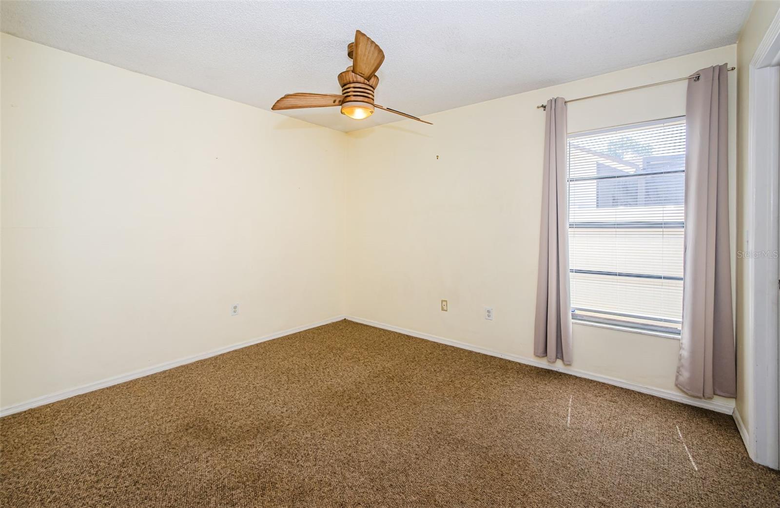 Listing photo id 27 for 9613 Cypress Brook Road