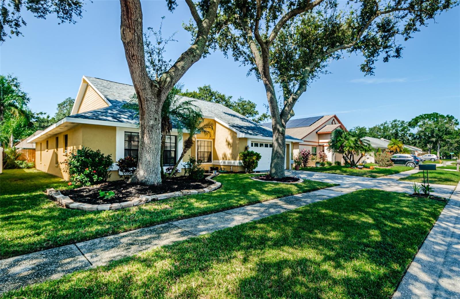 Listing photo id 1 for 9613 Cypress Brook Road