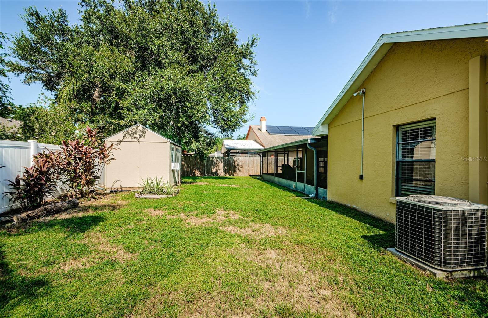 Listing photo id 34 for 9613 Cypress Brook Road