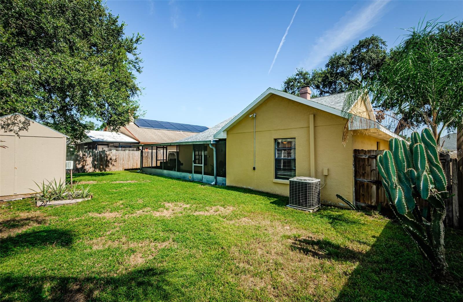 Listing photo id 36 for 9613 Cypress Brook Road