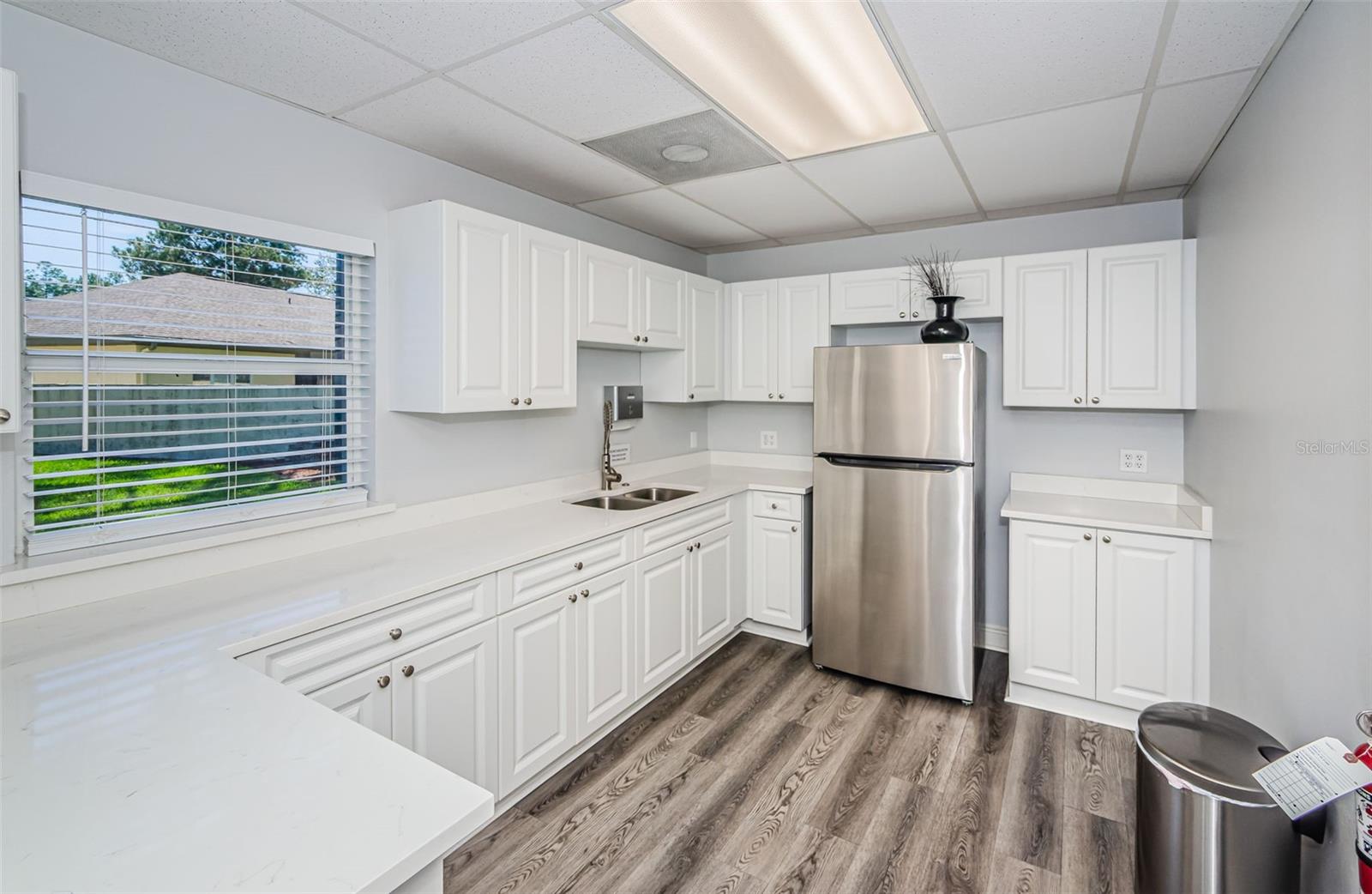 Listing photo id 48 for 9613 Cypress Brook Road