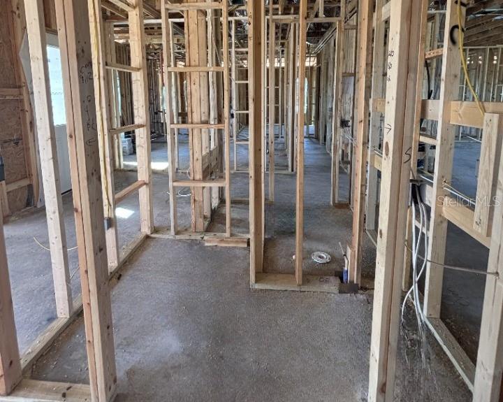 Image 12 of 25 For 422 Junonia Blvd
