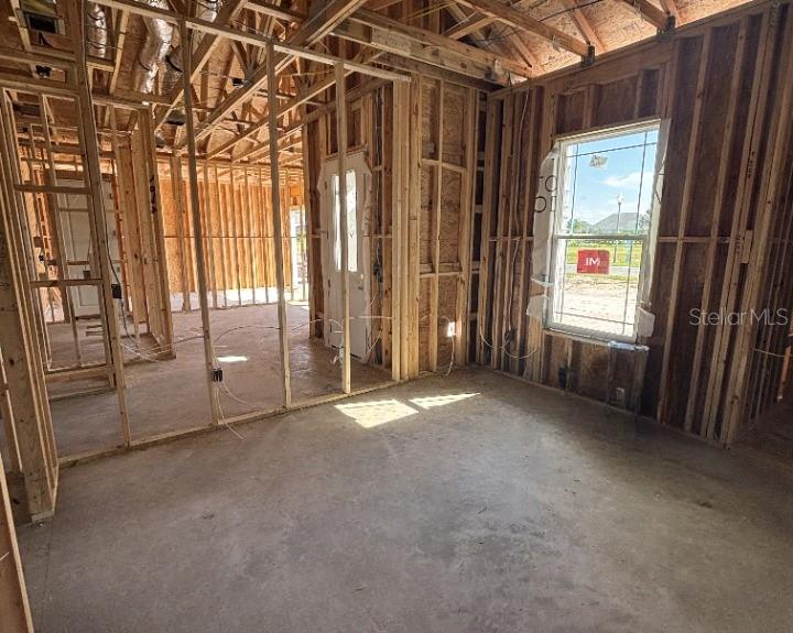 Image 18 of 25 For 422 Junonia Blvd