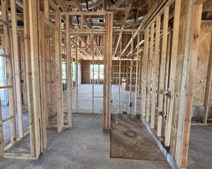 Image 21 of 25 For 422 Junonia Blvd