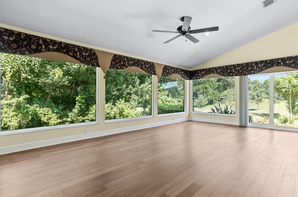 Image 14 of 70 For 2639 Royal Liverpool Drive