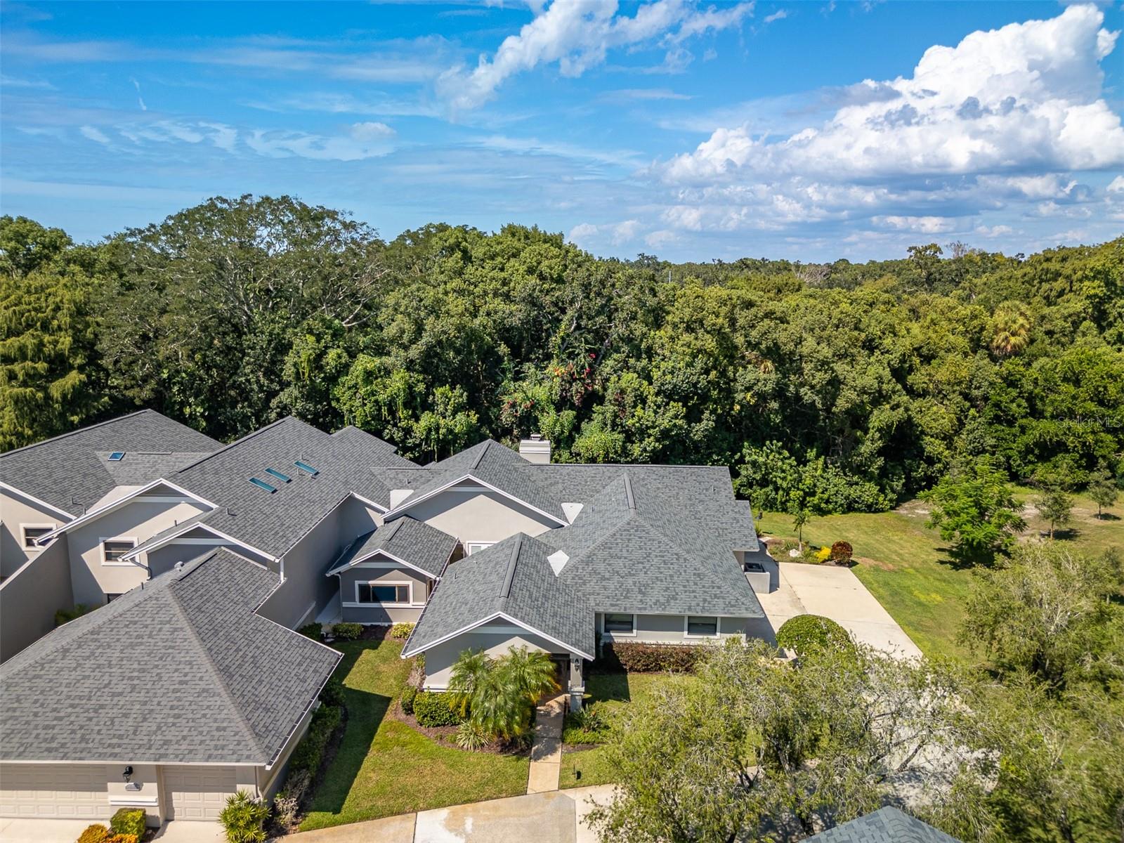 Image 40 of 70 For 2639 Royal Liverpool Drive