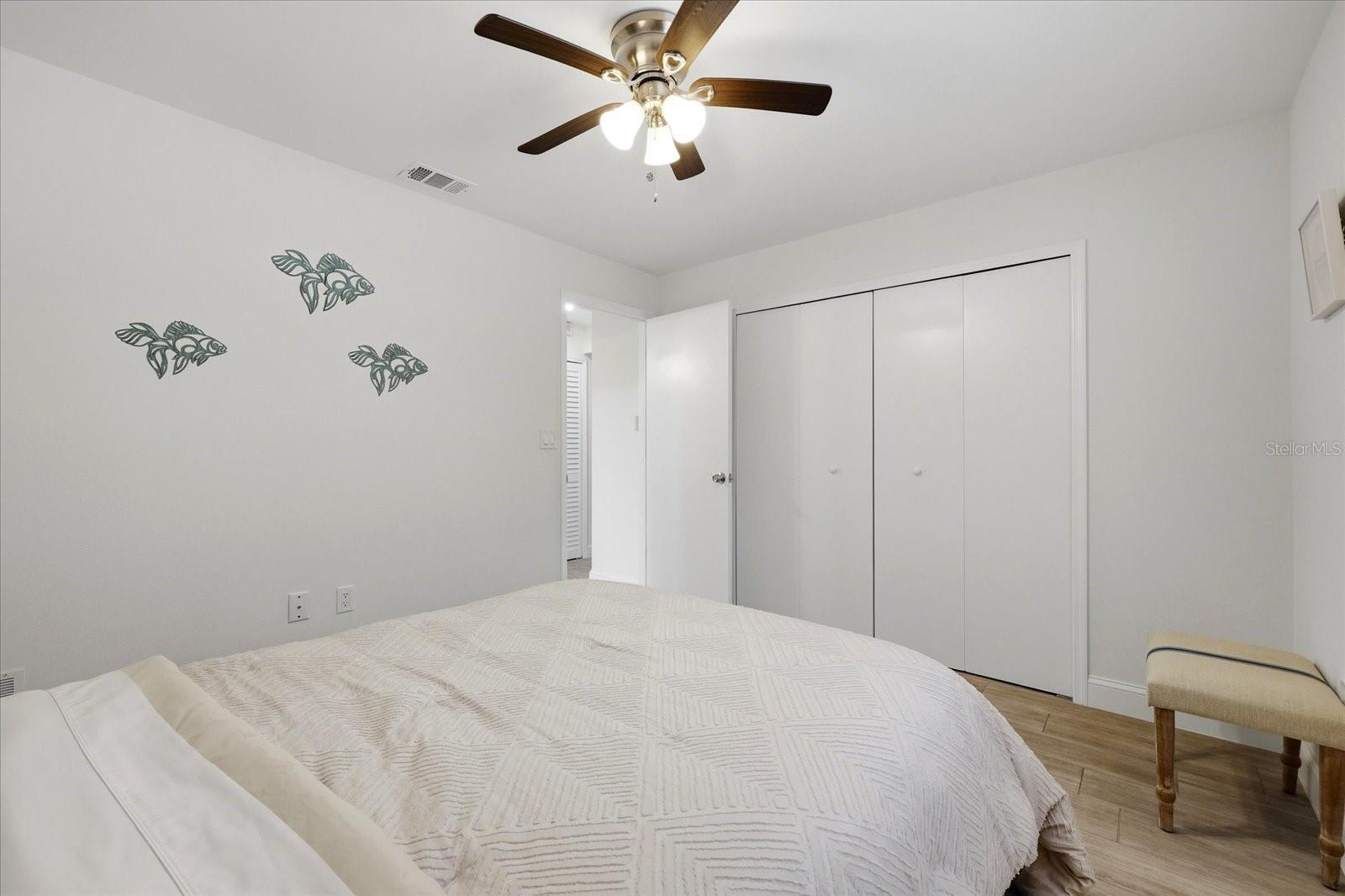 Image 18 of 32 For 10975 96th Street