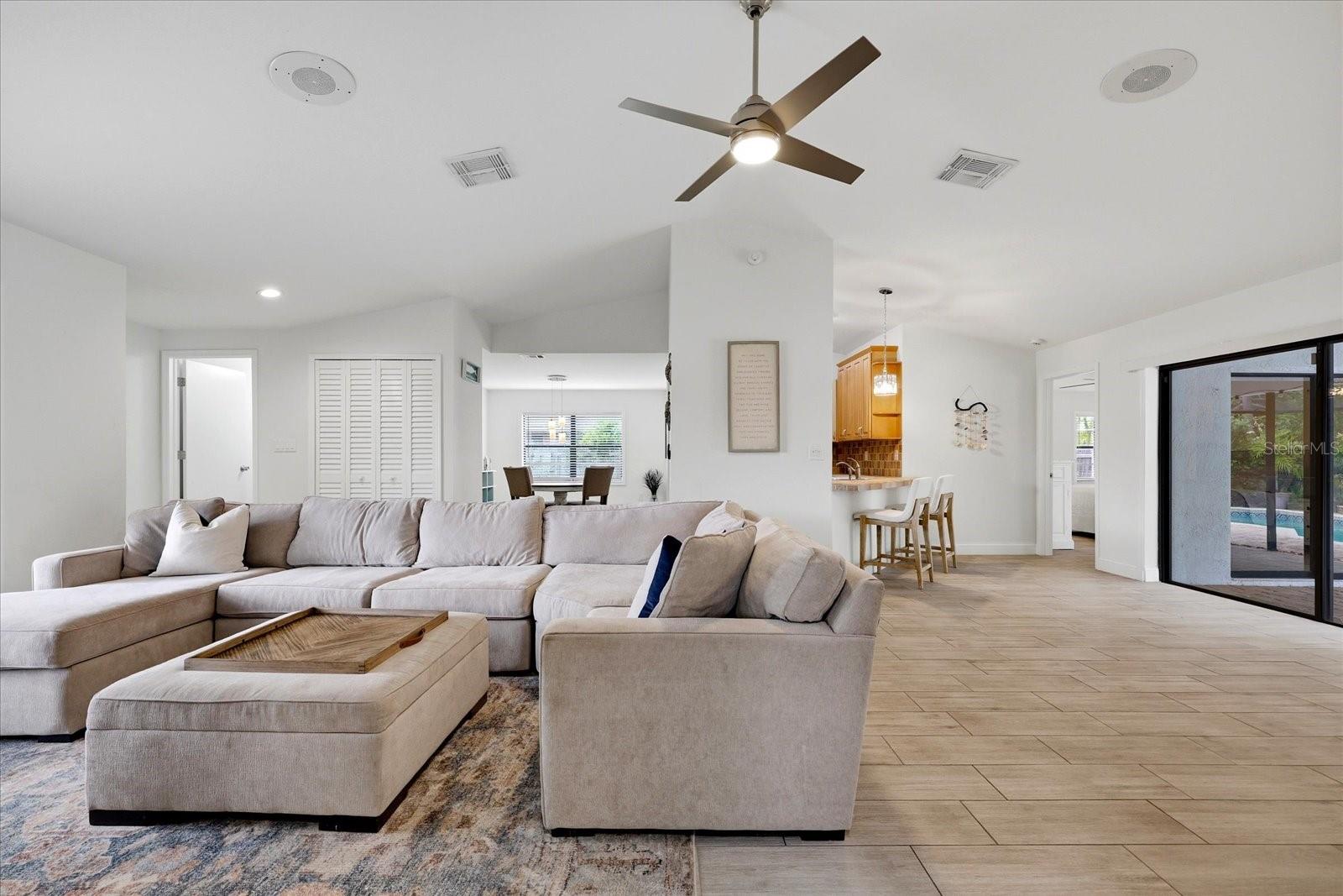 Image 3 of 32 For 10975 96th Street