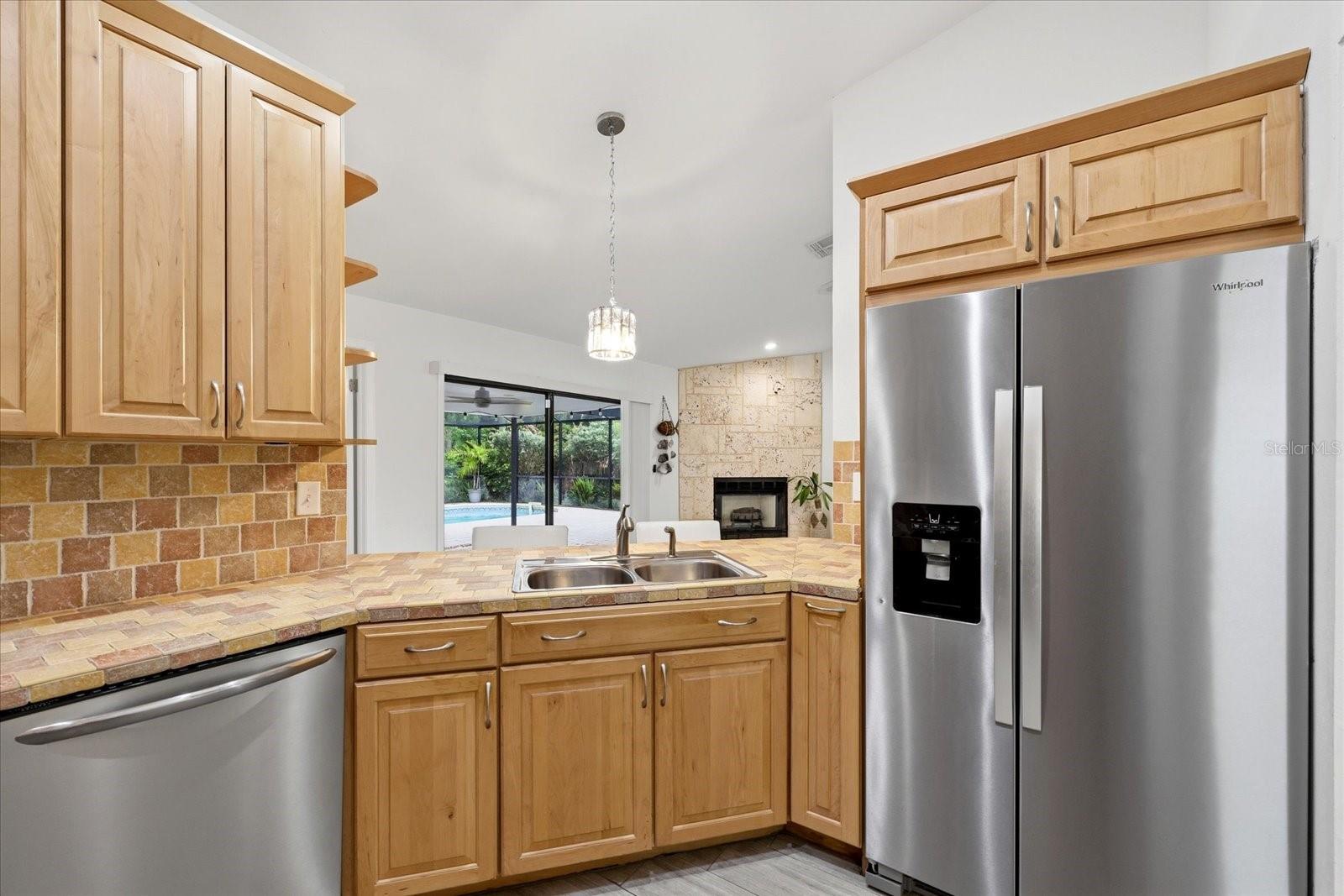 Image 9 of 32 For 10975 96th Street