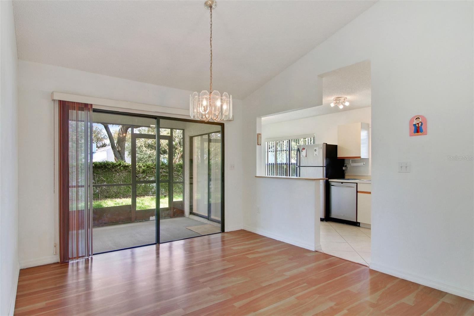 Image 12 of 30 For 4229 Brentwood Park Circle