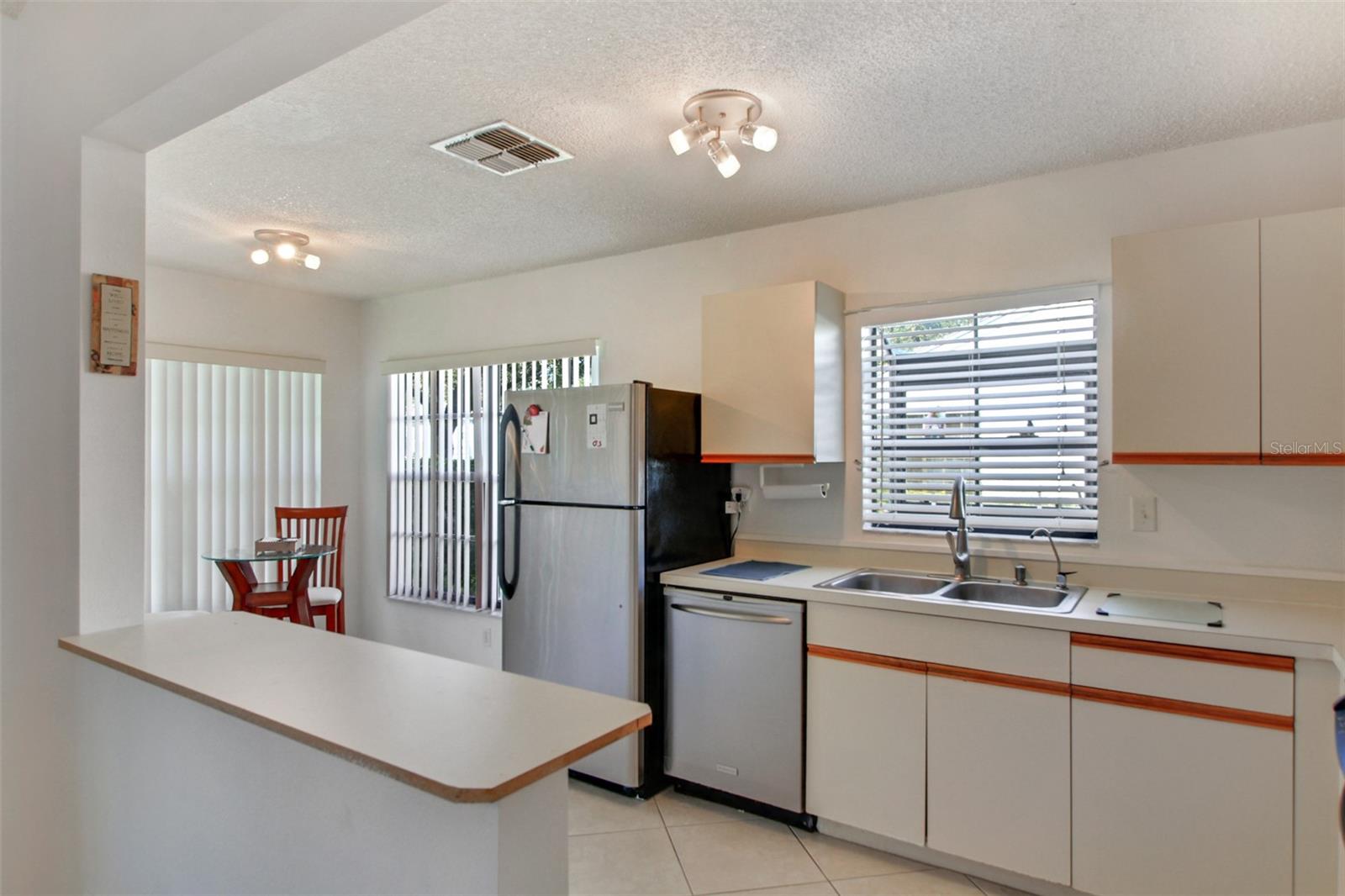 Image 13 of 30 For 4229 Brentwood Park Circle