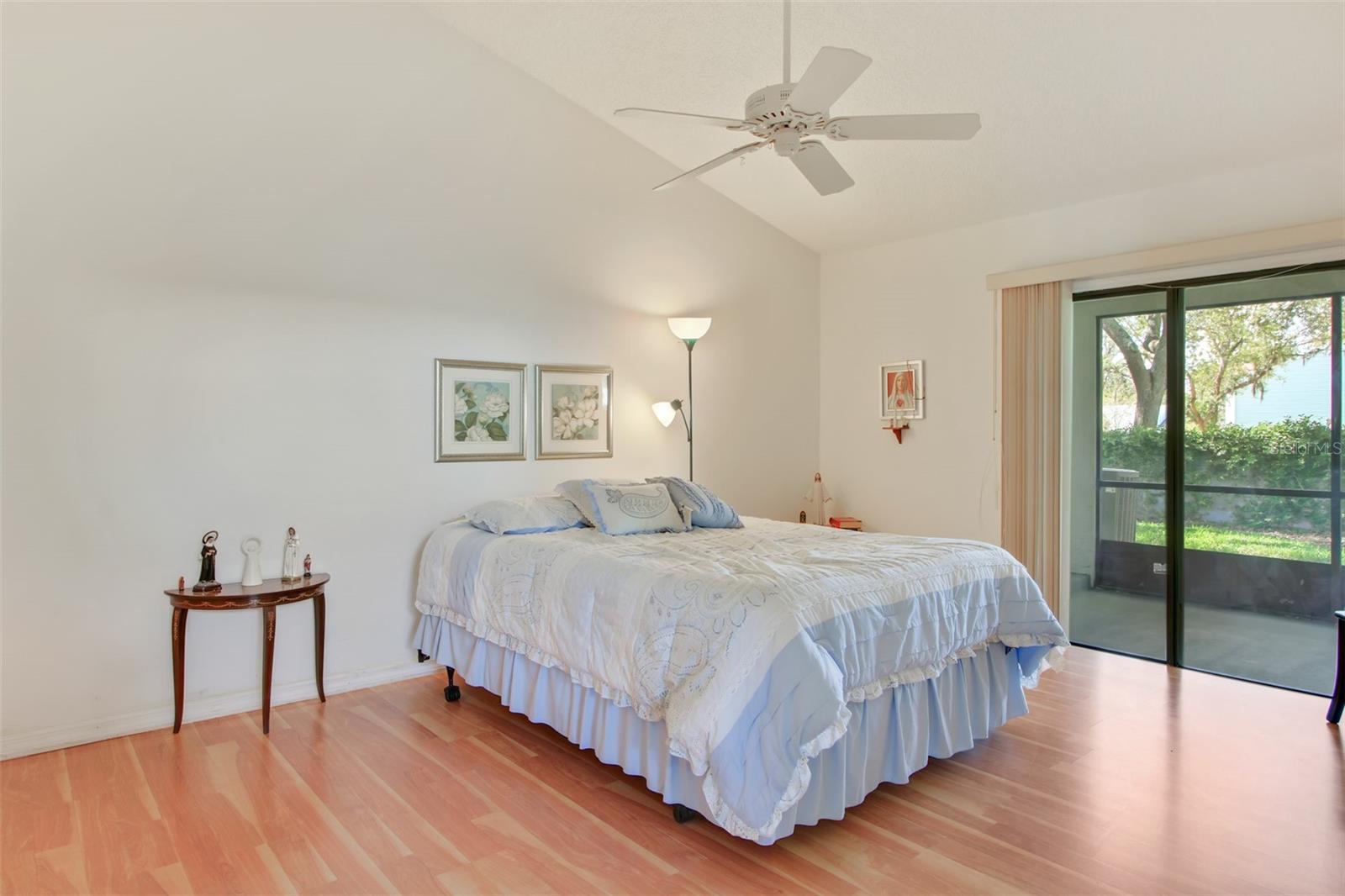 Image 18 of 30 For 4229 Brentwood Park Circle