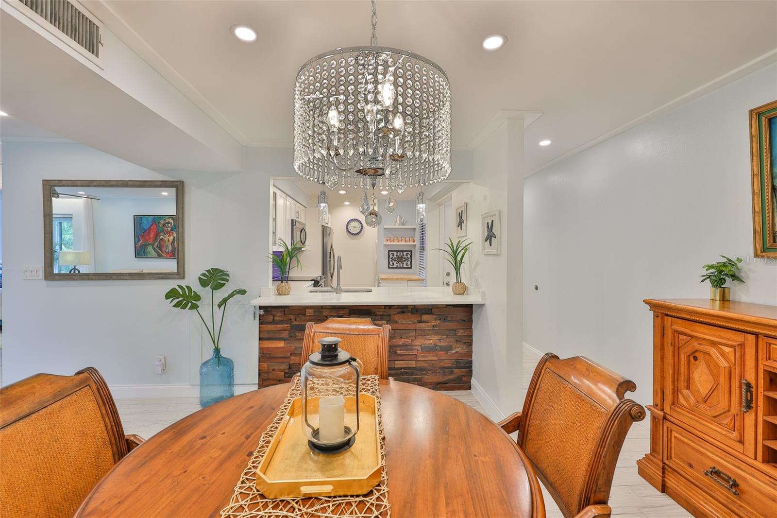 Image 12 of 49 For 12300 Vonn Road 4201