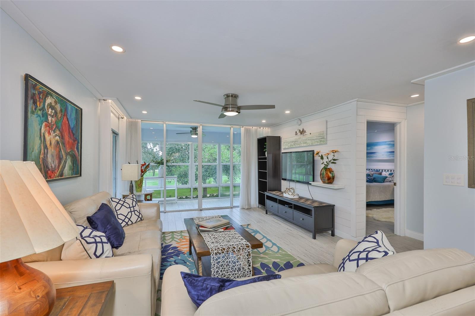 Image 15 of 49 For 12300 Vonn Road 4201