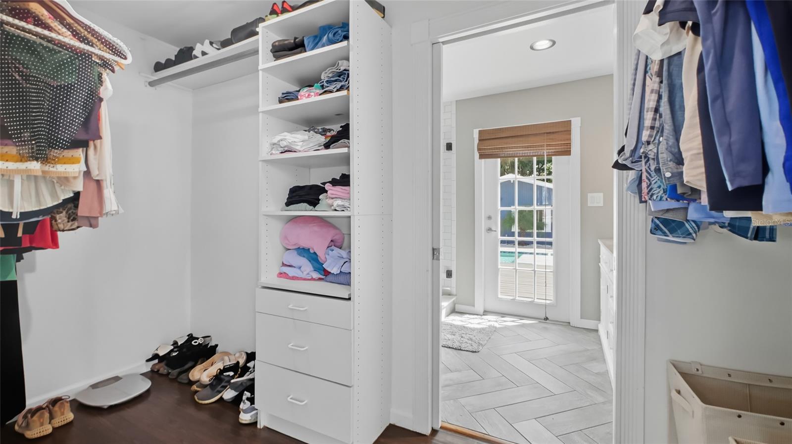 Image 13 of 36 For 3727 38th Street N