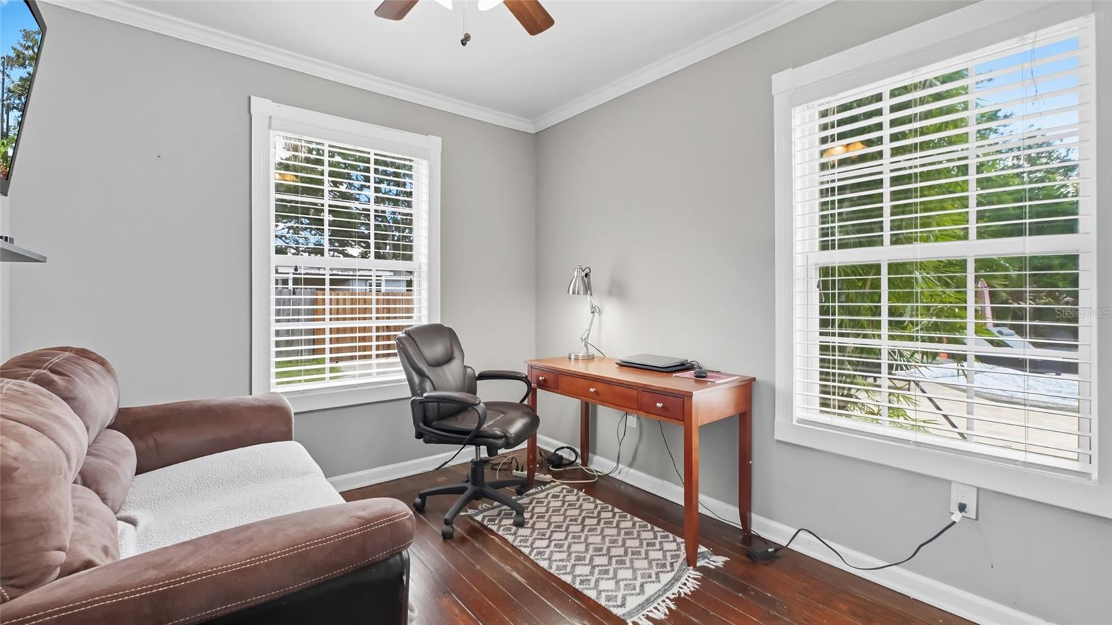 Image 14 of 36 For 3727 38th Street N