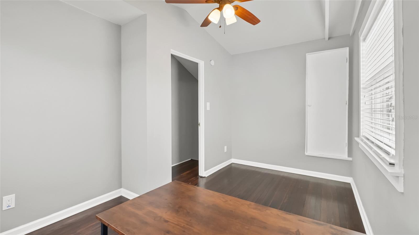 Image 17 of 36 For 3727 38th Street N
