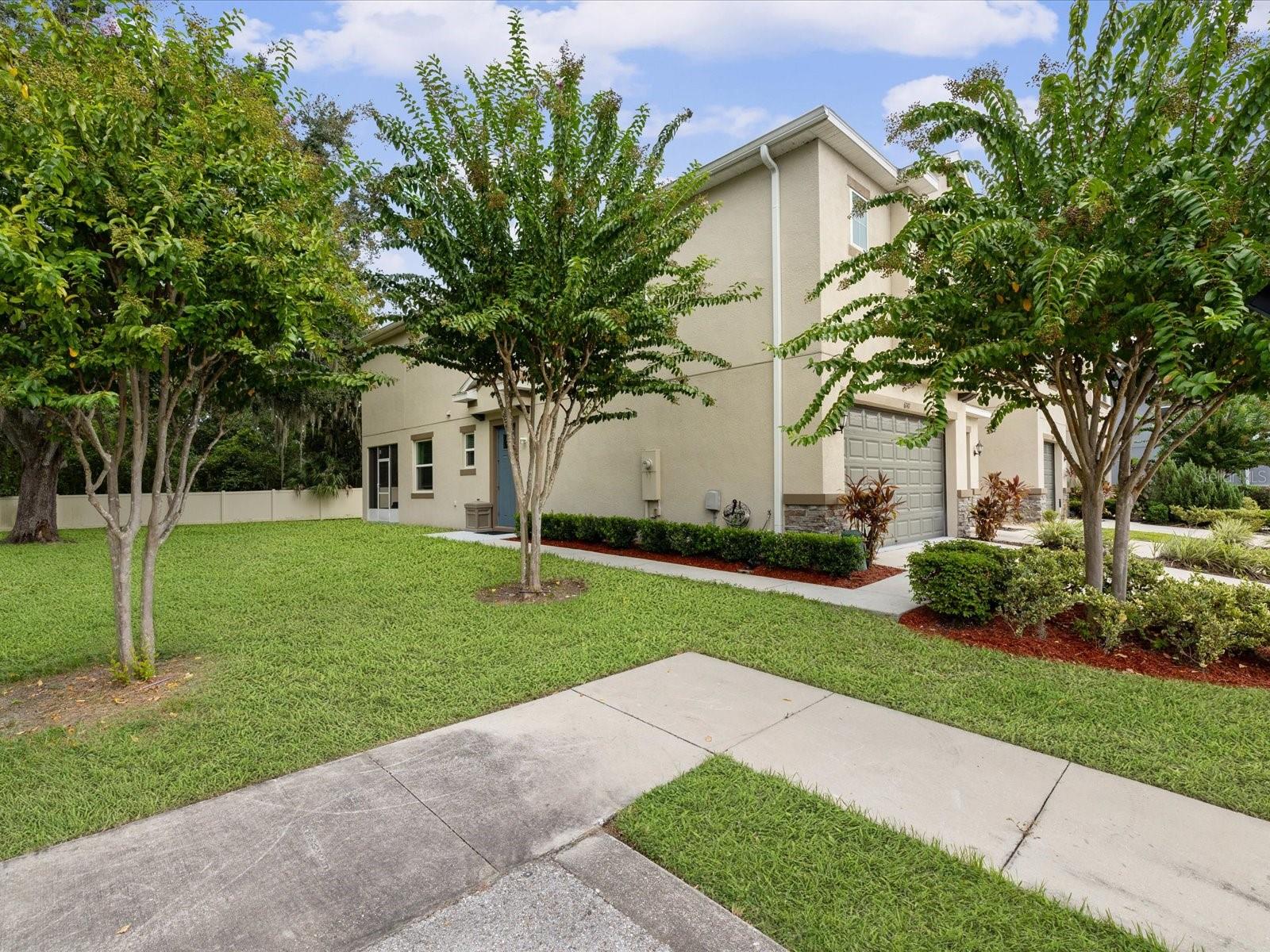 Image 40 of 51 For 6747 Citrus Creek Lane