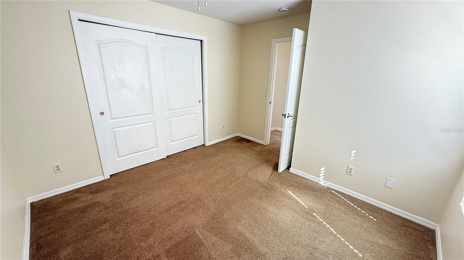 Image 43 of 56 For 8906 Iron Oak Avenue