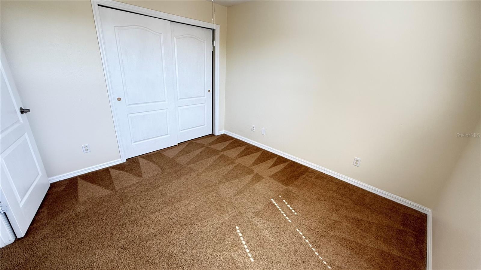 Image 47 of 56 For 8906 Iron Oak Avenue