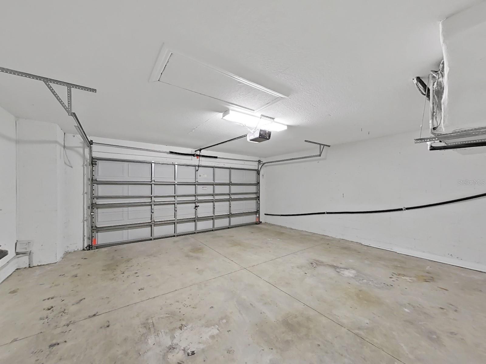Image 48 of 56 For 8906 Iron Oak Avenue