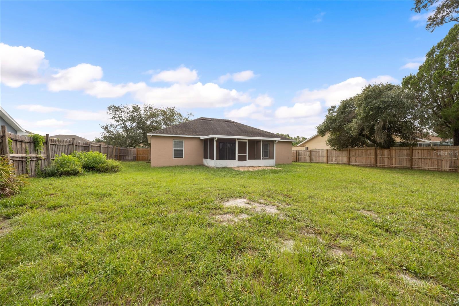 Image 22 of 29 For 1009 Stratton Avenue