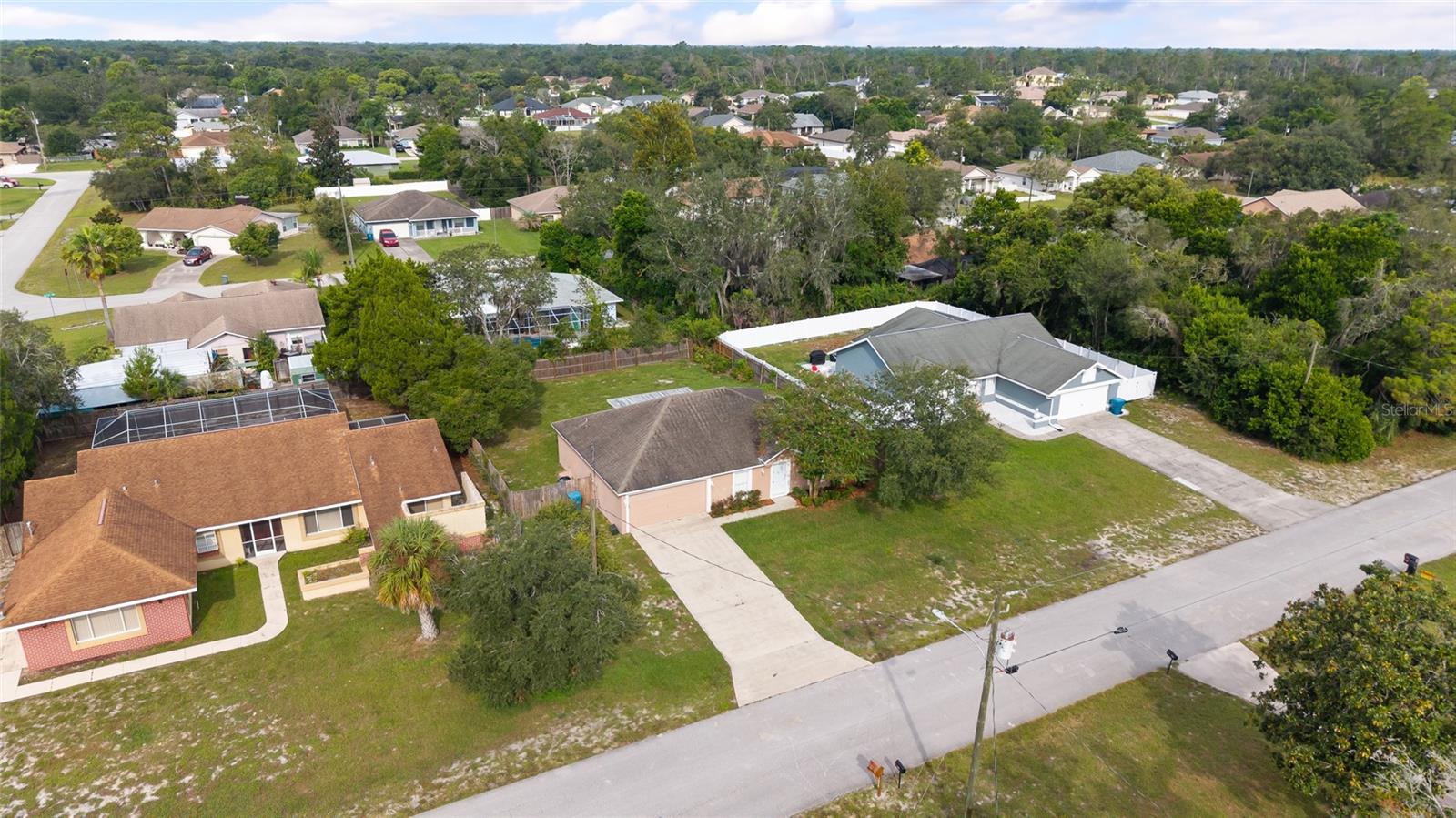 Image 25 of 29 For 1009 Stratton Avenue