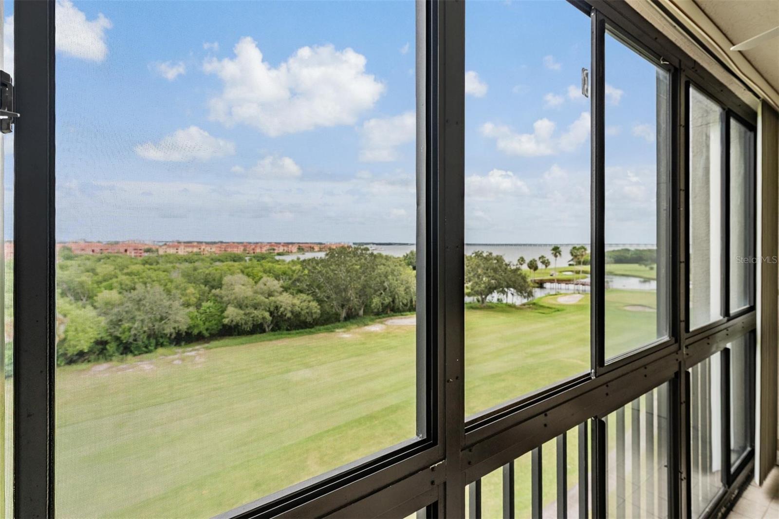Image 23 of 49 For 3400 Cove Cay Drive 6b