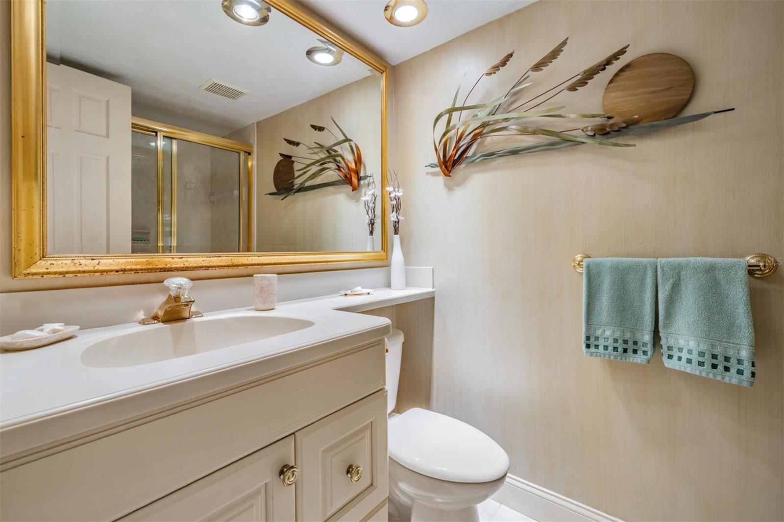 Image 30 of 49 For 3400 Cove Cay Drive 6b