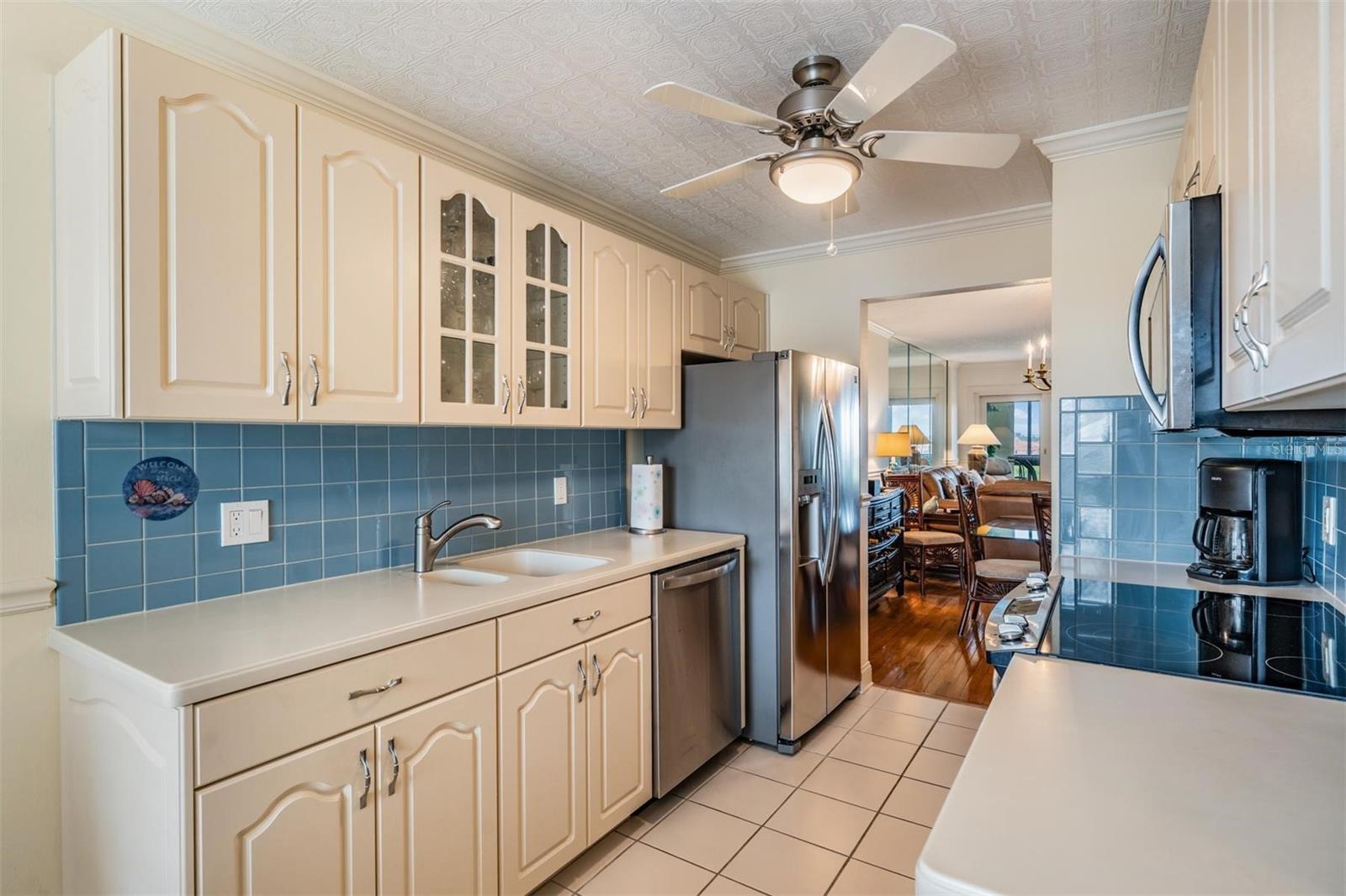 Image 6 of 49 For 3400 Cove Cay Drive 6b