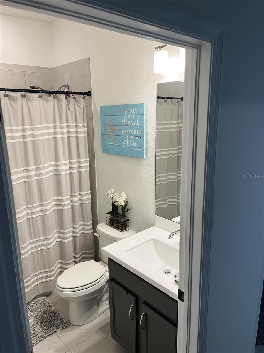 Image 6 of 19 For 1253 Old Windsor Way