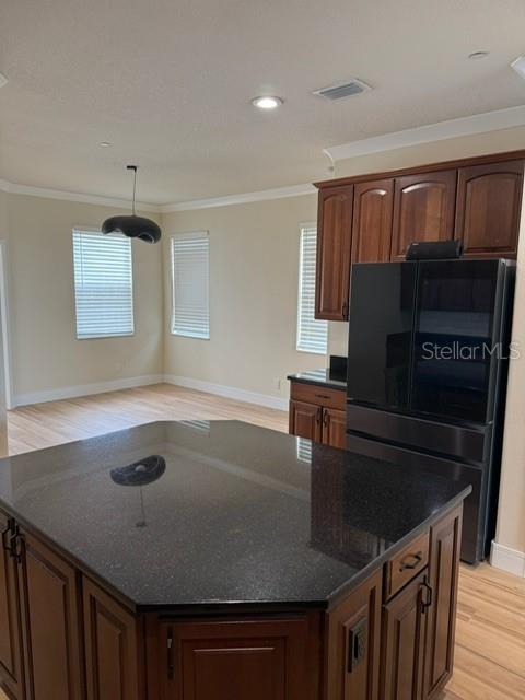 Image 29 of 50 For 1142 Venetian Harbor Drive Ne