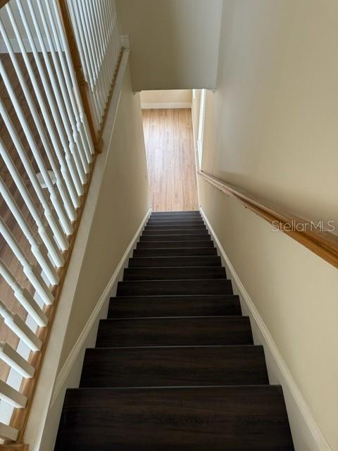 Image 35 of 50 For 1142 Venetian Harbor Drive Ne