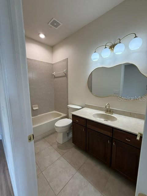 Image 45 of 50 For 1142 Venetian Harbor Drive Ne