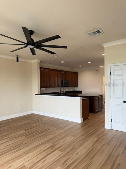 Image 6 of 50 For 1142 Venetian Harbor Drive Ne