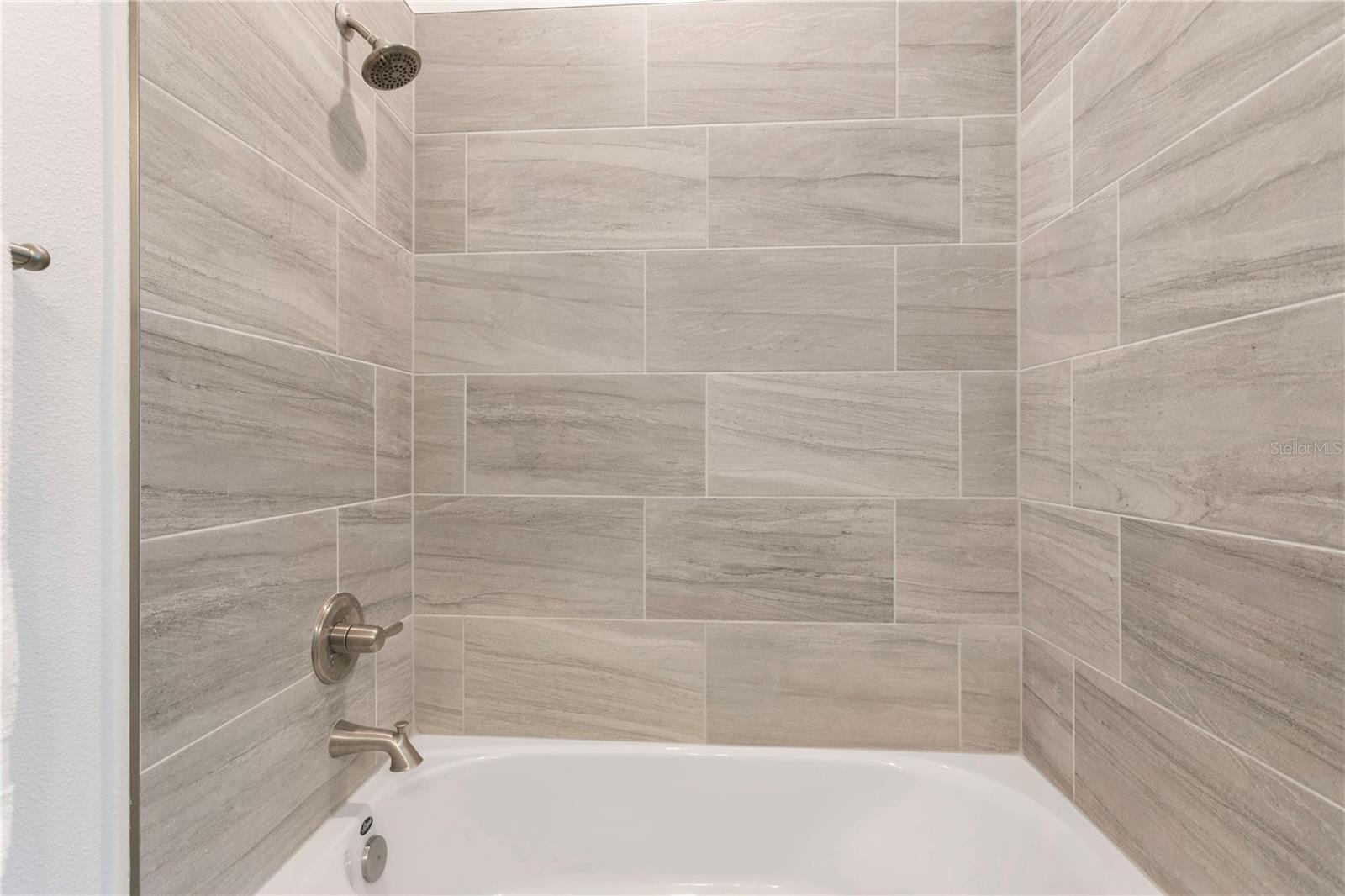 Image 30 of 44 For 2511 Grady Avenue 41
