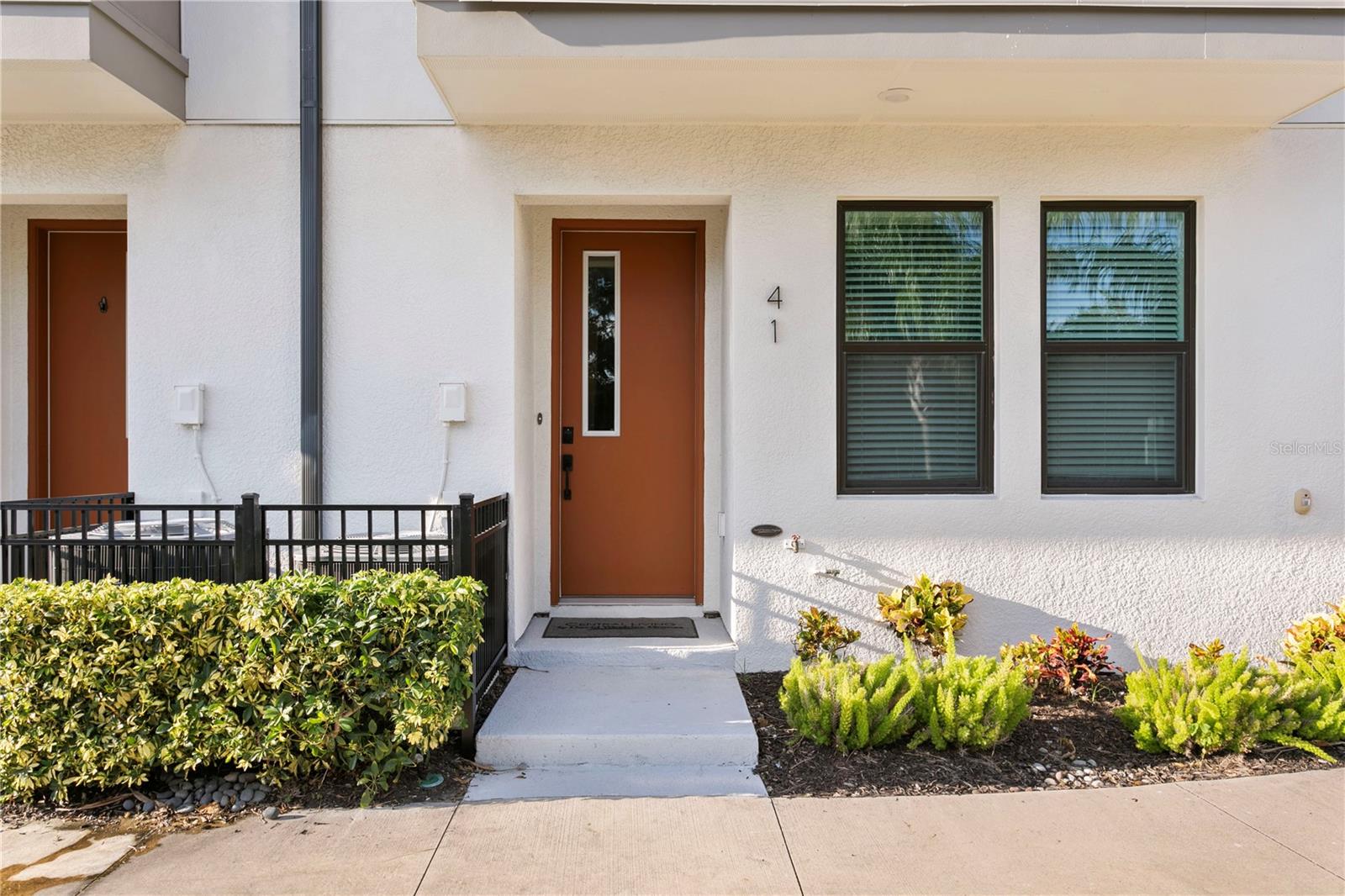 Image 37 of 44 For 2511 Grady Avenue 41