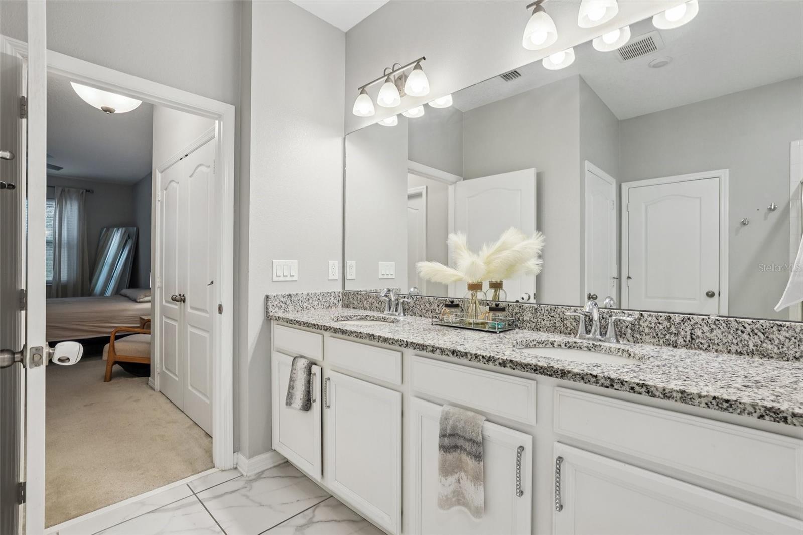 Image 26 of 32 For 1380 Clear Brook Place
