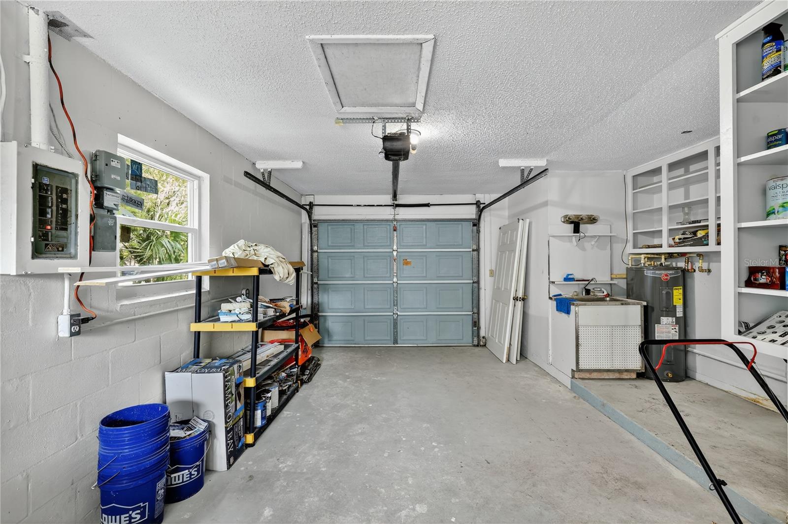 Image 23 of 39 For 14532 Sioux Avenue