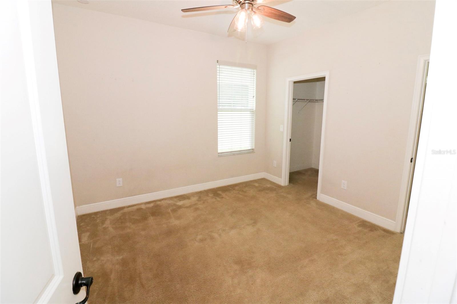 Image 14 of 40 For 27065 Sora Boulevard